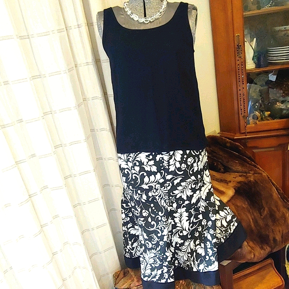 Notations Black and White Cotton Skirt - Picture 1 of 4